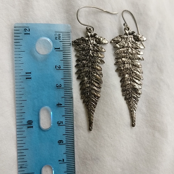 🌿Oxidized silver sterling fern leaf earrings✨ - Picture 4 of 4